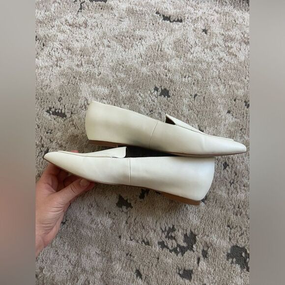 NORDSTROM RACK Mansfield Loafer in White Sz 7M man made materials ivory - Picture 5 of 10